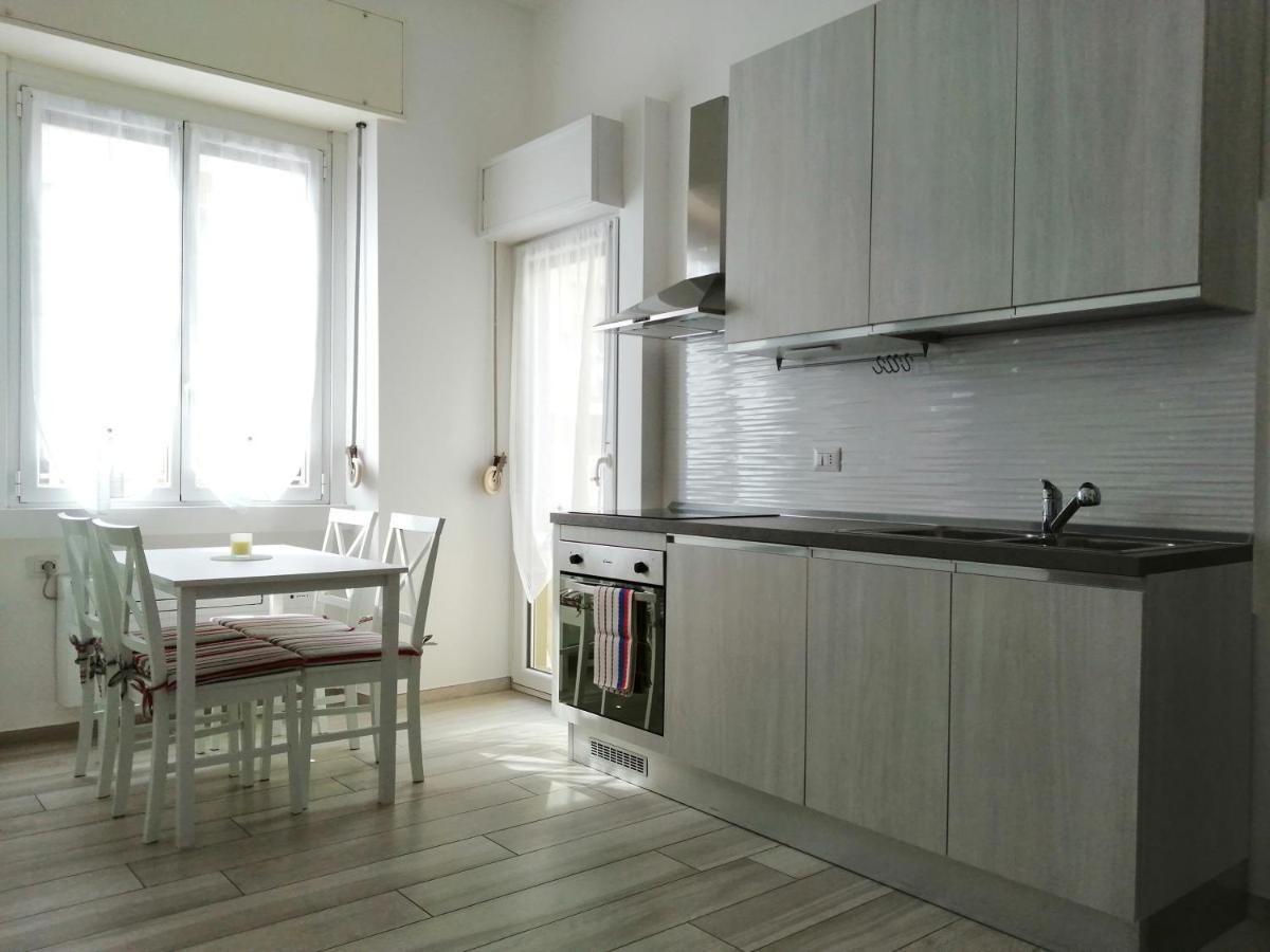 Appartamento Comodo Per Milano E Rho Fiera Exterior foto